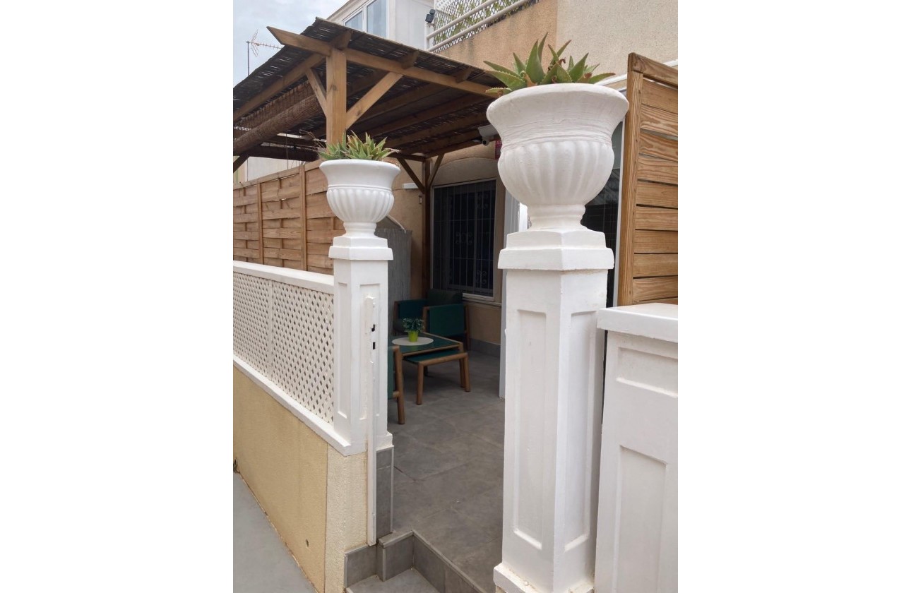 Resale - Bungalow - Torrevieja - Los balcones