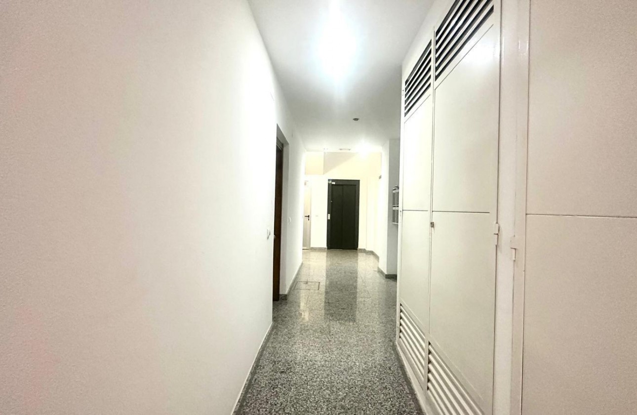 Revente - Appartement - Torrevieja - LA MATA