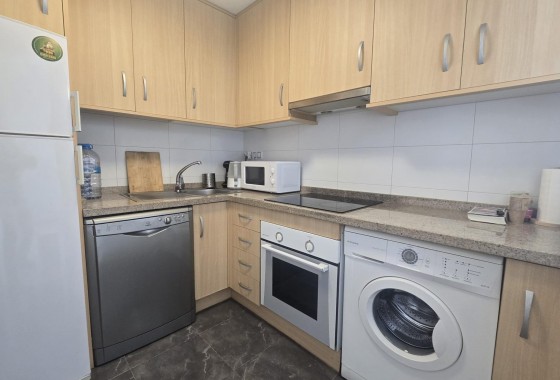 Resale - Apartment / flat - Torrevieja - Centro