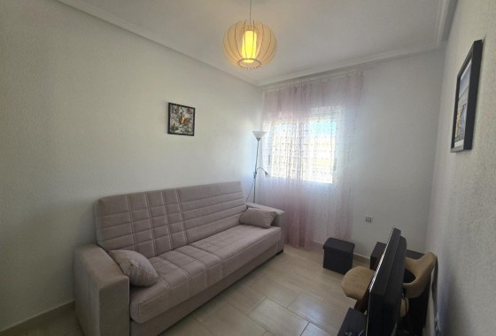 Resale - Apartment / flat - Torrevieja - Centro