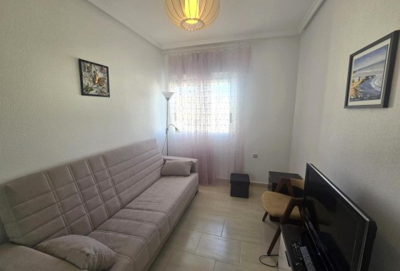 Resale - Apartment / flat - Torrevieja - Centro