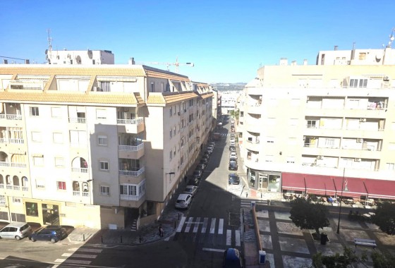 Resale - Apartment / flat - Torrevieja - Centro