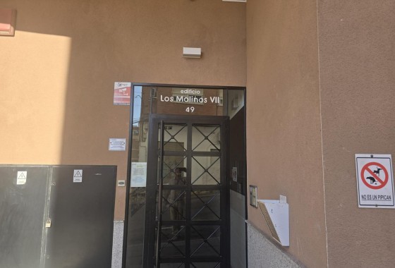 Resale - Apartment / flat - Torrevieja - Centro