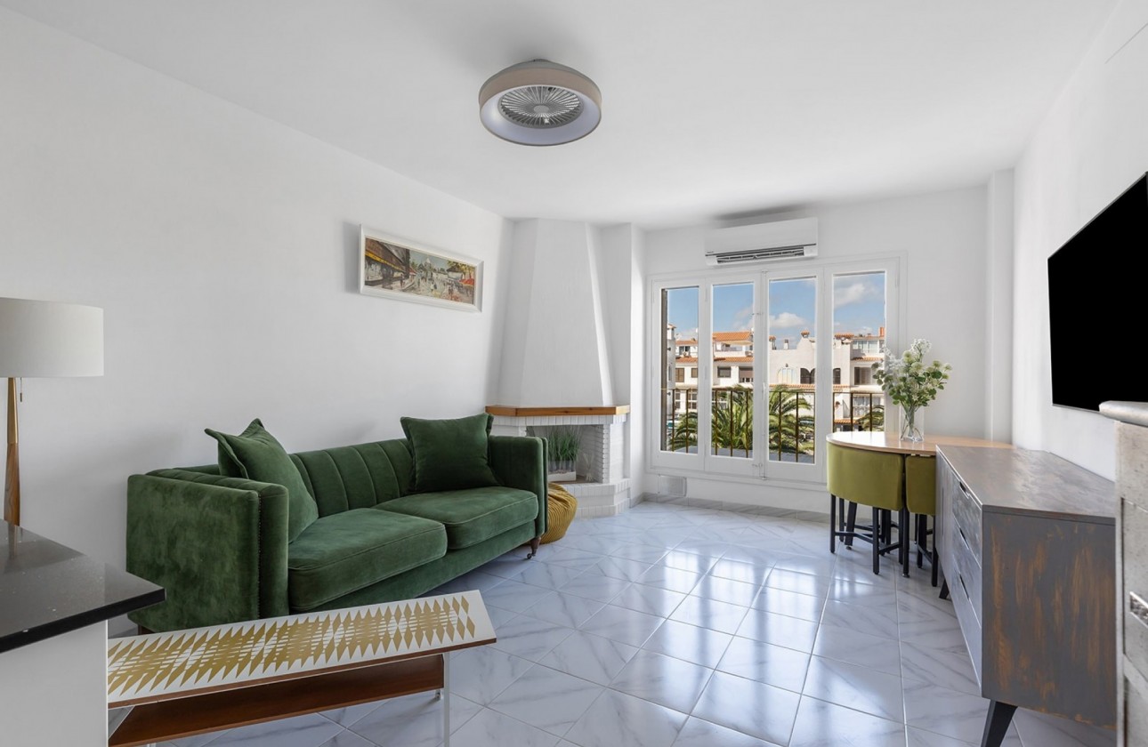 Resale - Apartment / flat - La Mata - Costa Blanca