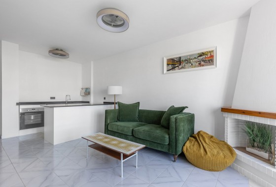 Resale - Apartment / flat - La Mata - Costa Blanca