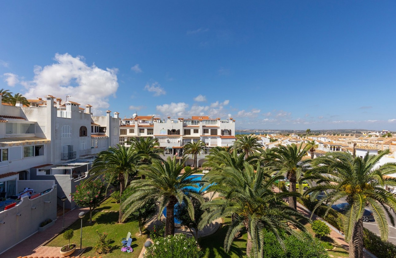 Resale - Apartment / flat - La Mata - Costa Blanca