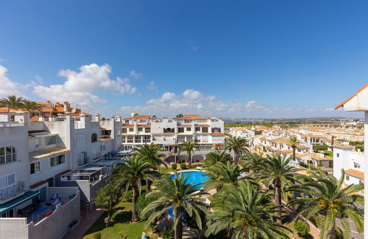 Resale - Apartment / flat - La Mata - Costa Blanca