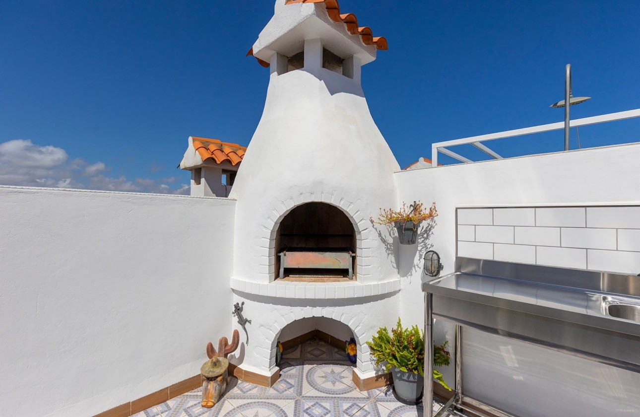 Resale - Apartment / flat - La Mata - Costa Blanca