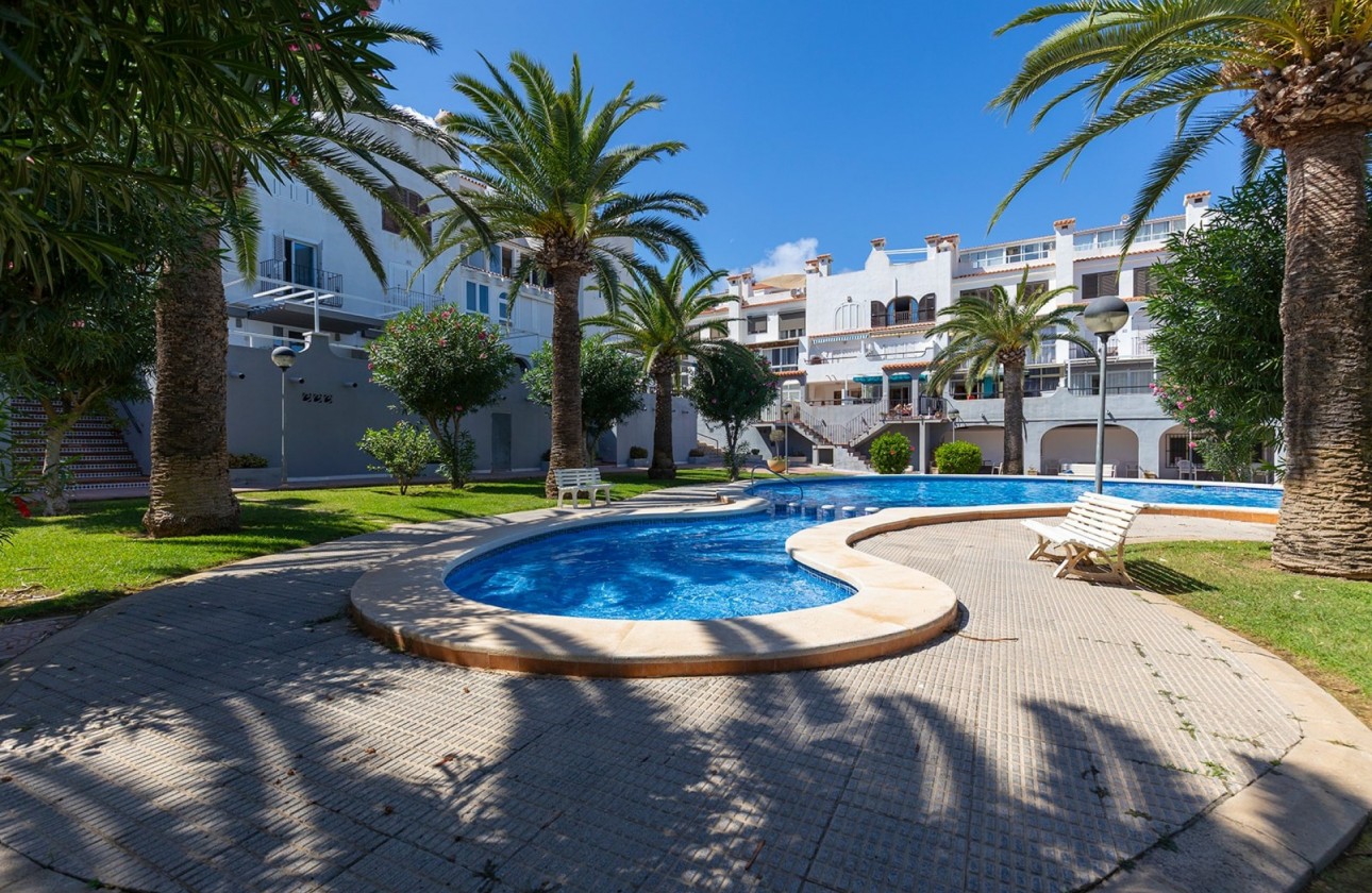 Resale - Apartment / flat - La Mata - Costa Blanca