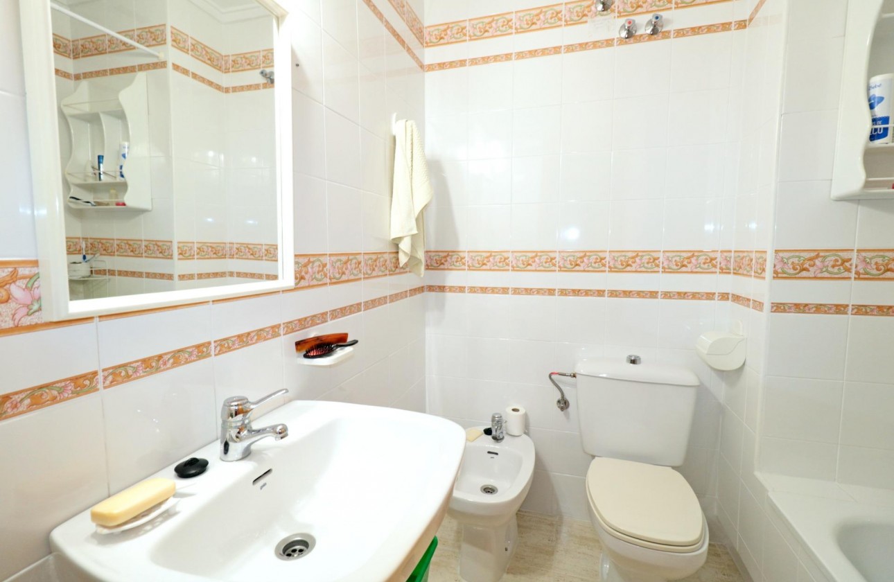 Reventa - Apartamento / piso - Torrevieja - Acequion