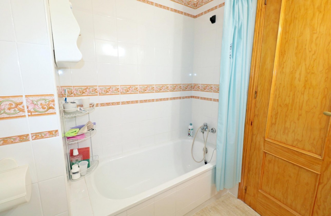 Reventa - Apartamento / piso - Torrevieja - Acequion