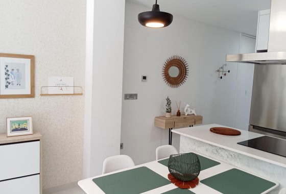 Resale - Apartment / flat - Torrevieja - Estacion de autobuses