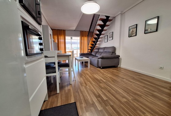 Resale - Apartment / flat - Torrevieja - Centro