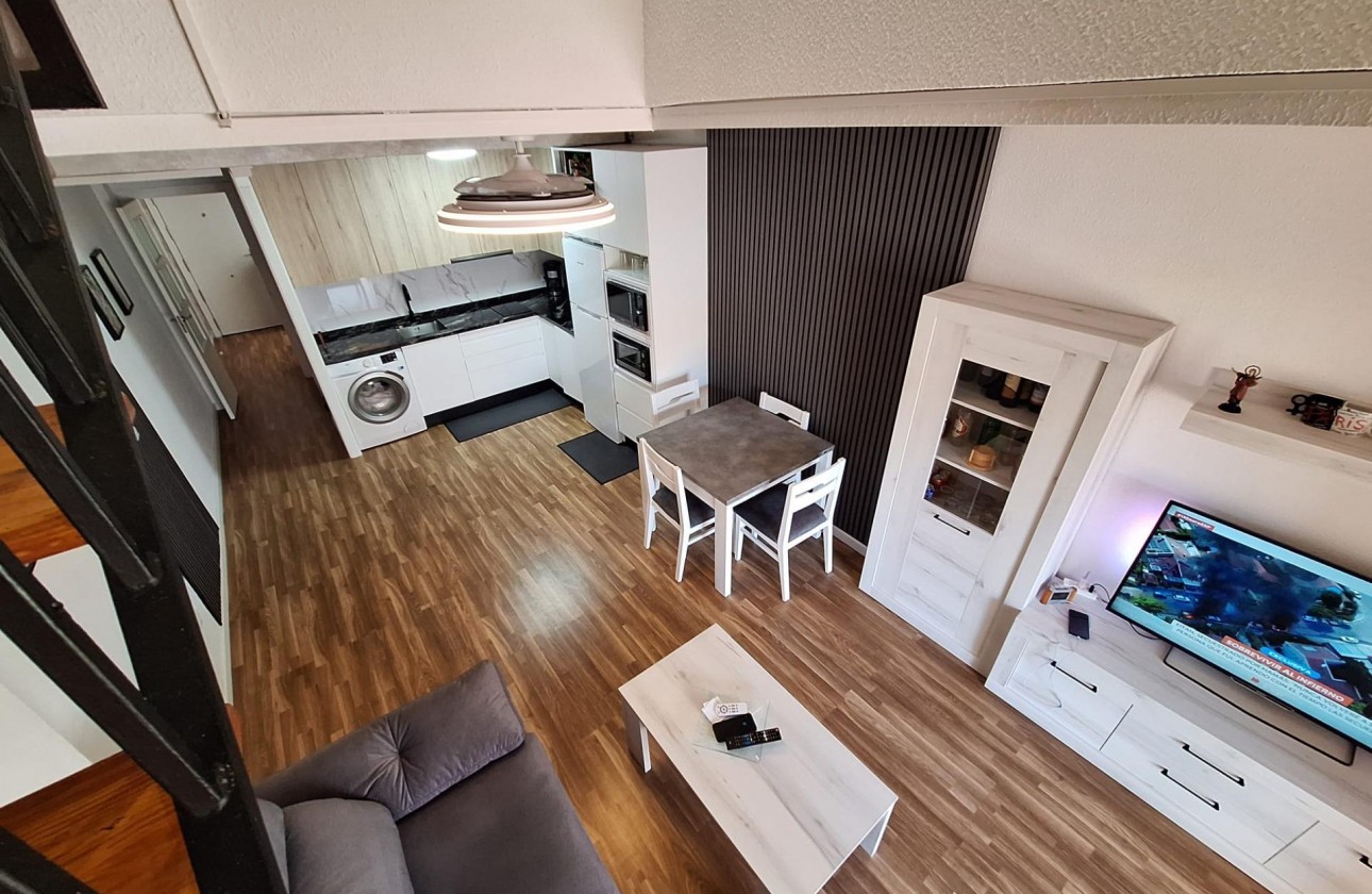 Resale - Apartment / flat - Torrevieja - Centro