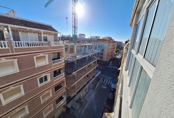Resale - Apartment / flat - Torrevieja - Centro
