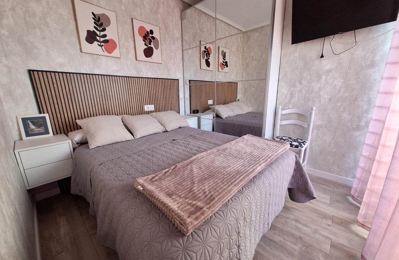 Resale - Apartment / flat - Torrevieja - Centro