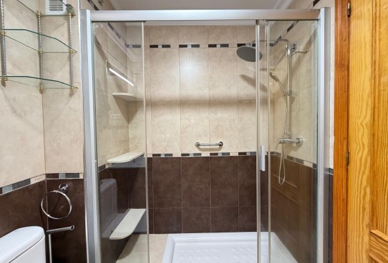 Resale - Apartment / flat - Torrevieja - Playa del Cura