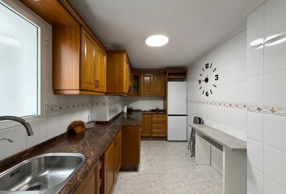Resale - Apartment / flat - Torrevieja - Playa del Cura