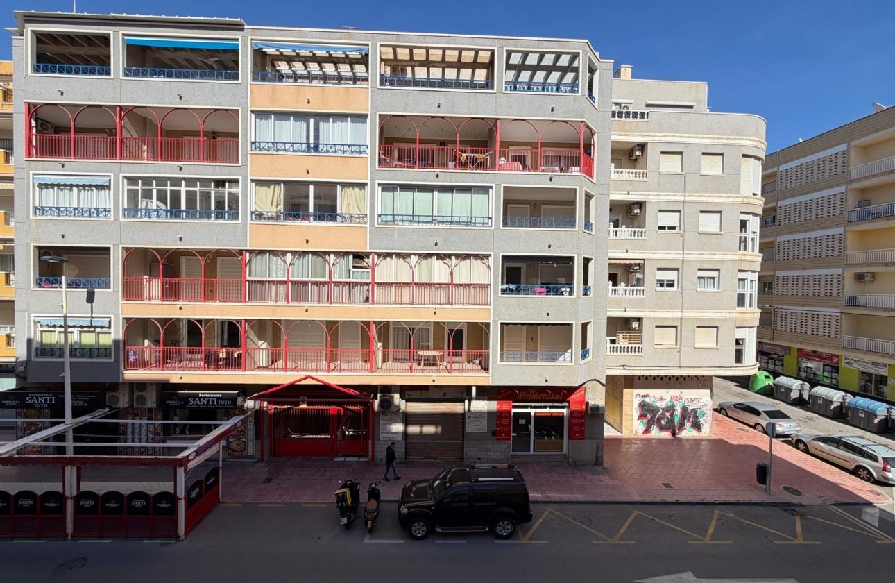 Resale - Apartment / flat - Torrevieja - Playa del Cura
