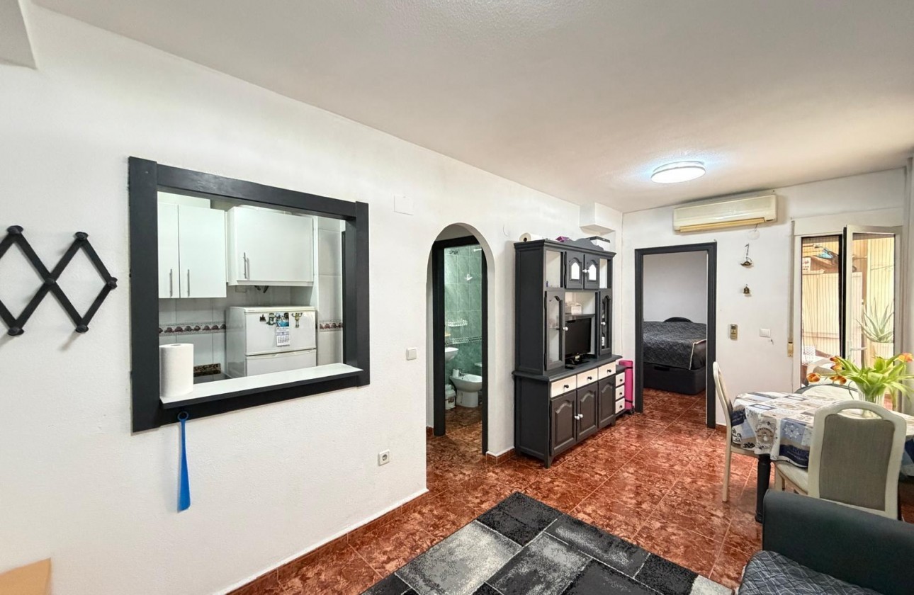 Reventa - Apartamento / piso - Torrevieja - Estacion de autobuses