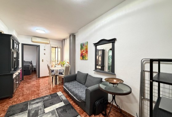 Reventa - Apartamento / piso - Torrevieja - Estacion de autobuses
