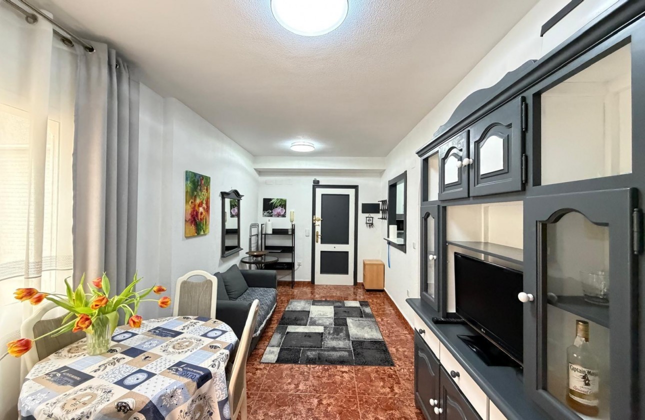 Reventa - Apartamento / piso - Torrevieja - Estacion de autobuses