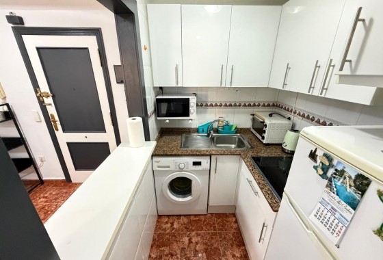 Reventa - Apartamento / piso - Torrevieja - Estacion de autobuses