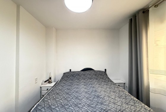 Reventa - Apartamento / piso - Torrevieja - Estacion de autobuses