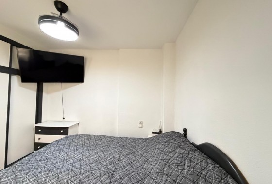 Reventa - Apartamento / piso - Torrevieja - Estacion de autobuses