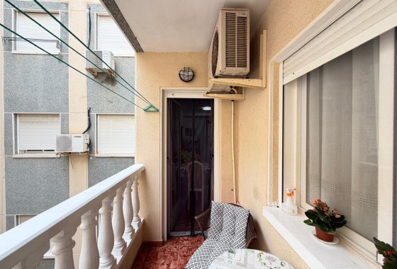 Reventa - Apartamento / piso - Torrevieja - Estacion de autobuses