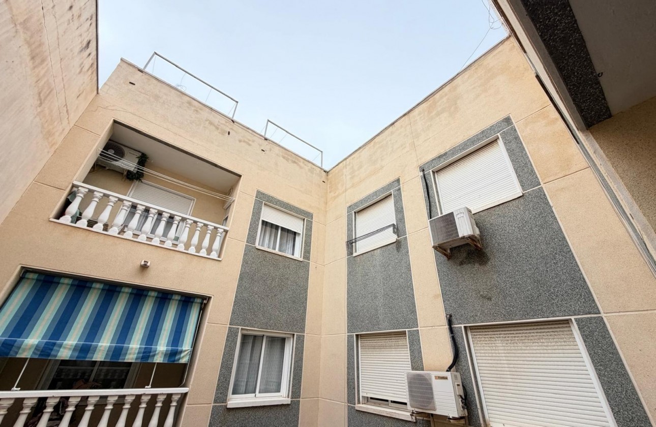 Reventa - Apartamento / piso - Torrevieja - Estacion de autobuses