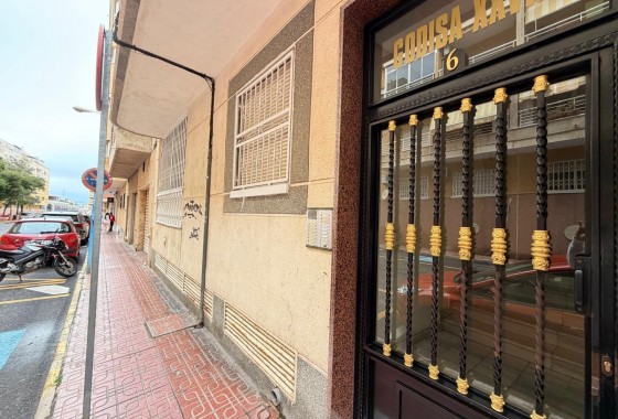 Reventa - Apartamento / piso - Torrevieja - Estacion de autobuses