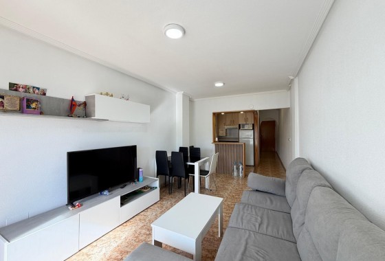 Resale - Apartment / flat - Torrevieja - Playa del Cura