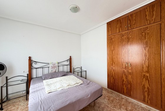Resale - Apartment / flat - Torrevieja - Playa del Cura