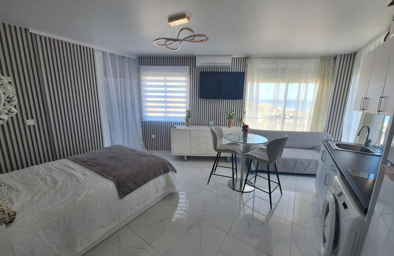Resale - Apartment / flat - Torrevieja - Torrejón