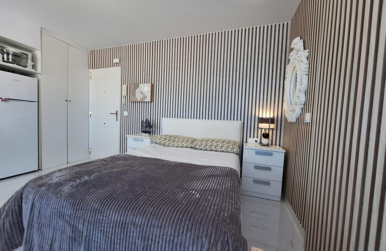 Resale - Apartment / flat - Torrevieja - Torrejón