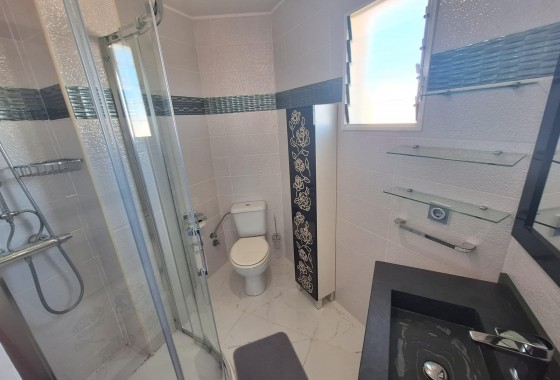 Resale - Apartment / flat - Torrevieja - Torrejón
