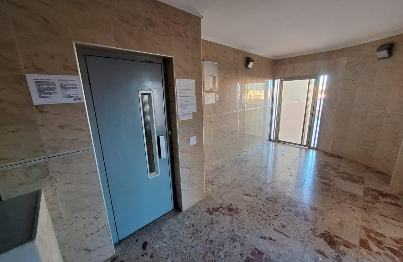 Resale - Apartment / flat - Torrevieja - Torrejón