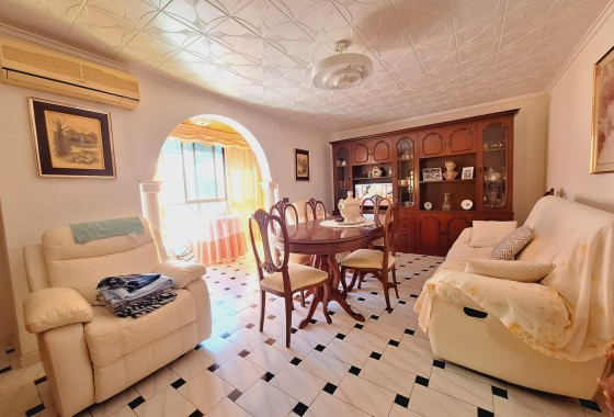 Reventa - Apartamento / piso - Torrevieja - Acequion