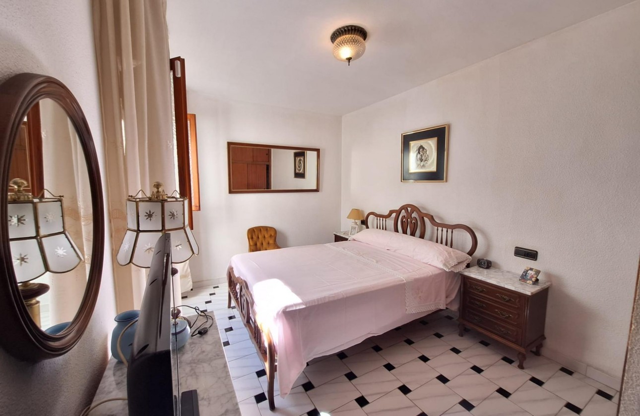Reventa - Apartamento / piso - Torrevieja - Acequion