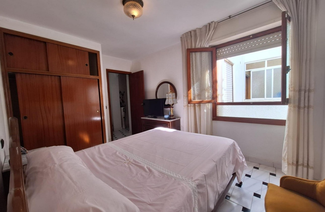 Reventa - Apartamento / piso - Torrevieja - Acequion