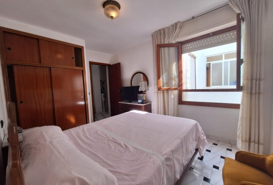 Reventa - Apartamento / piso - Torrevieja - Acequion