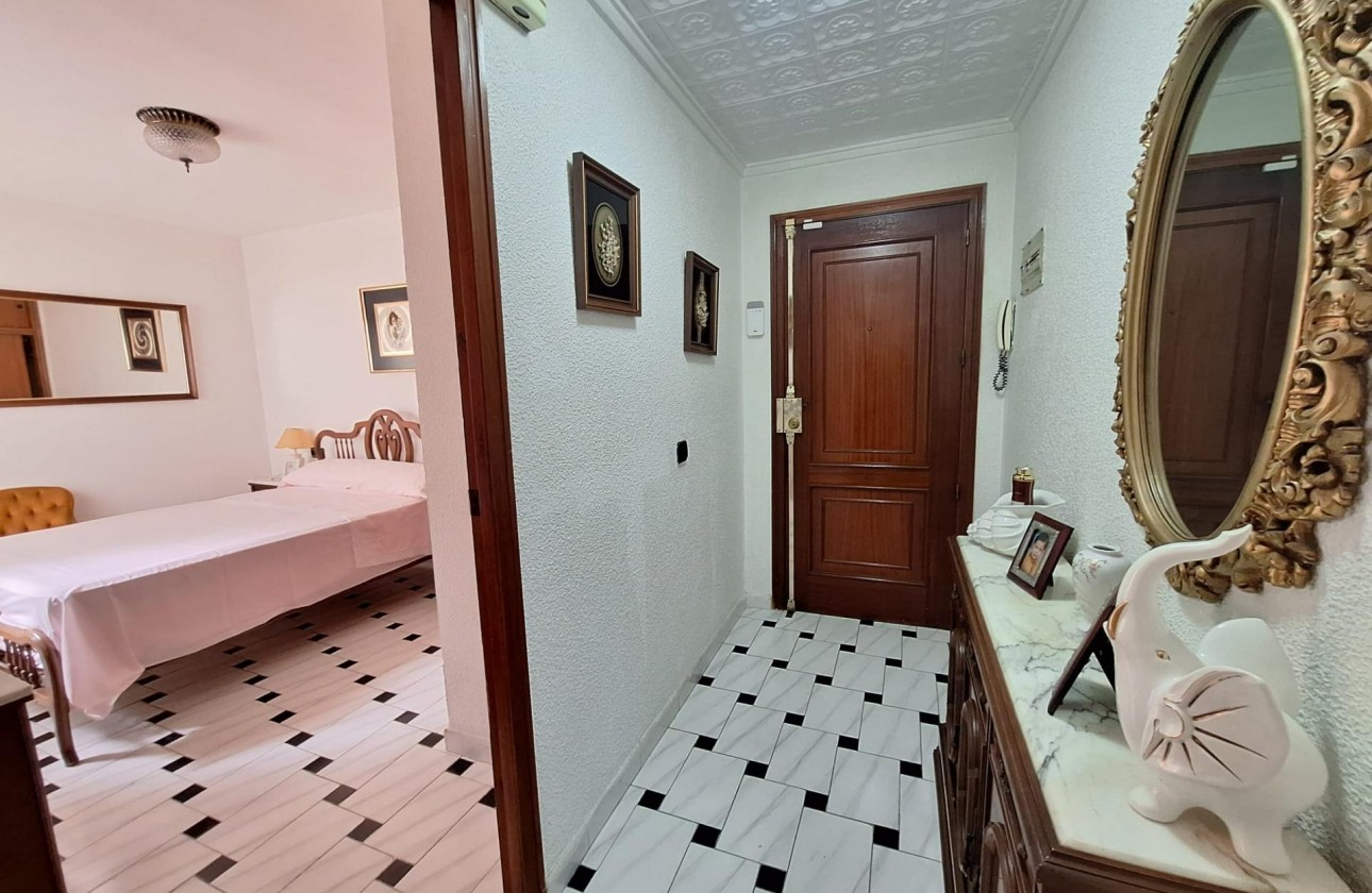 Reventa - Apartamento / piso - Torrevieja - Acequion