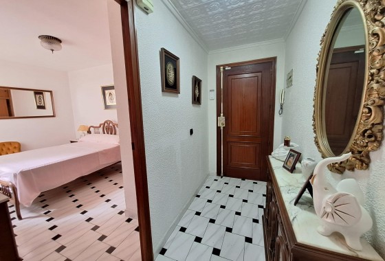 Reventa - Apartamento / piso - Torrevieja - Acequion