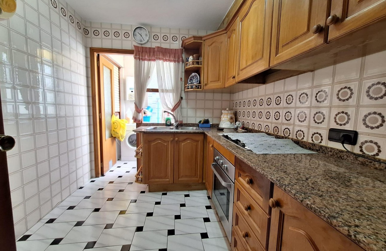 Reventa - Apartamento / piso - Torrevieja - Acequion