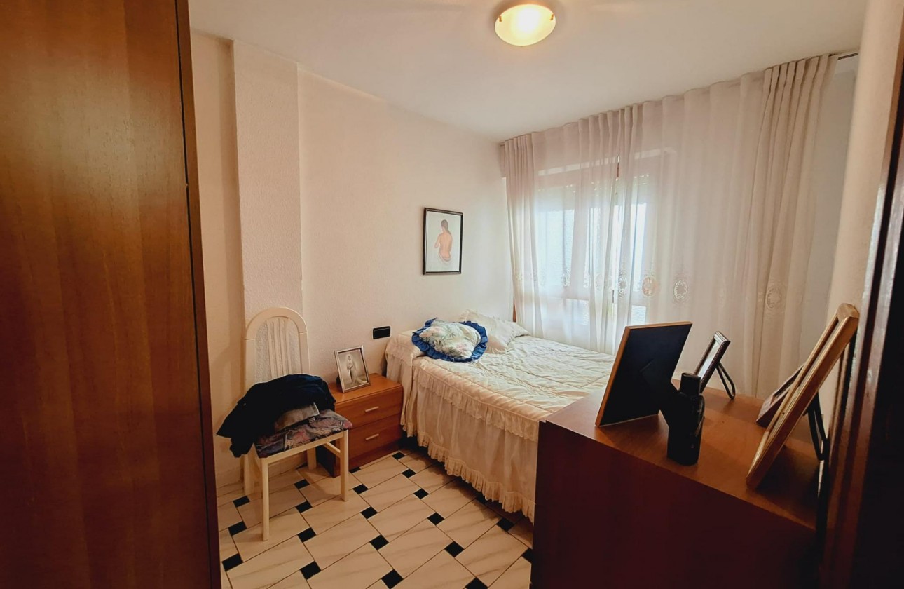 Reventa - Apartamento / piso - Torrevieja - Acequion