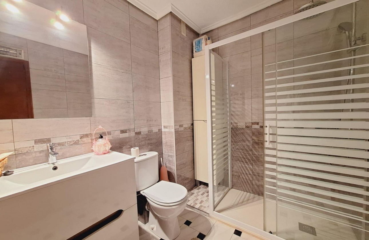Reventa - Apartamento / piso - Torrevieja - Acequion