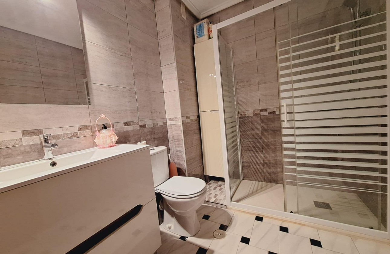 Reventa - Apartamento / piso - Torrevieja - Acequion