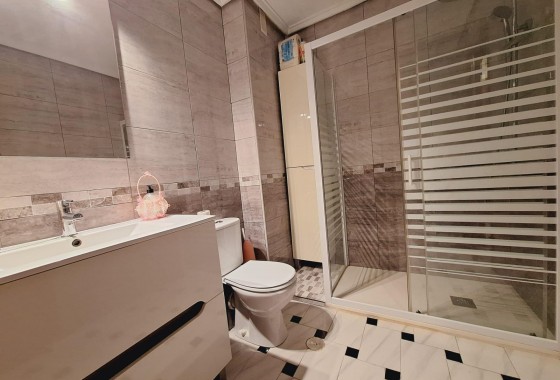Reventa - Apartamento / piso - Torrevieja - Acequion