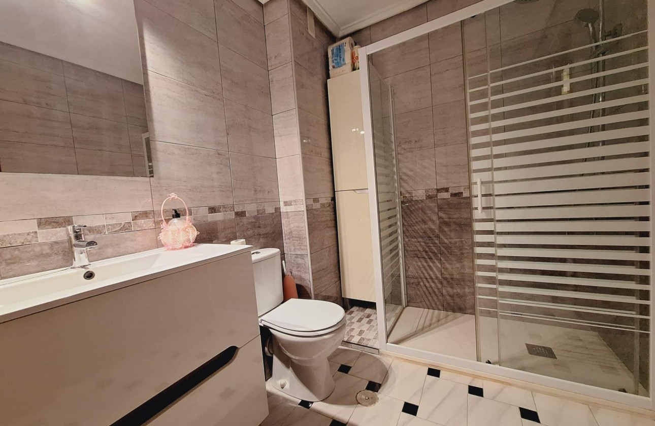 Reventa - Apartamento / piso - Torrevieja - Acequion